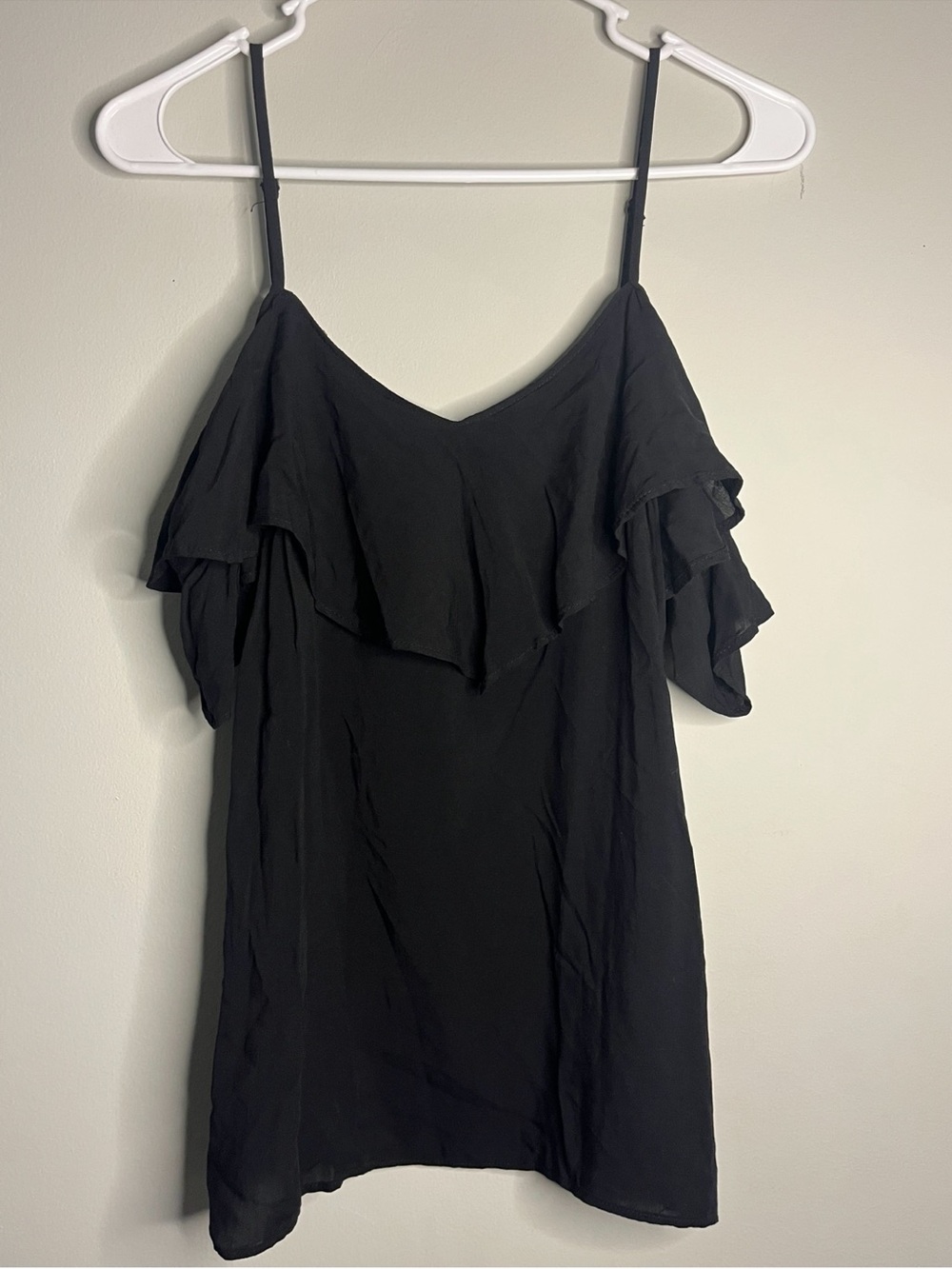 Old navy Black Ruffle Off-Shoulder top small